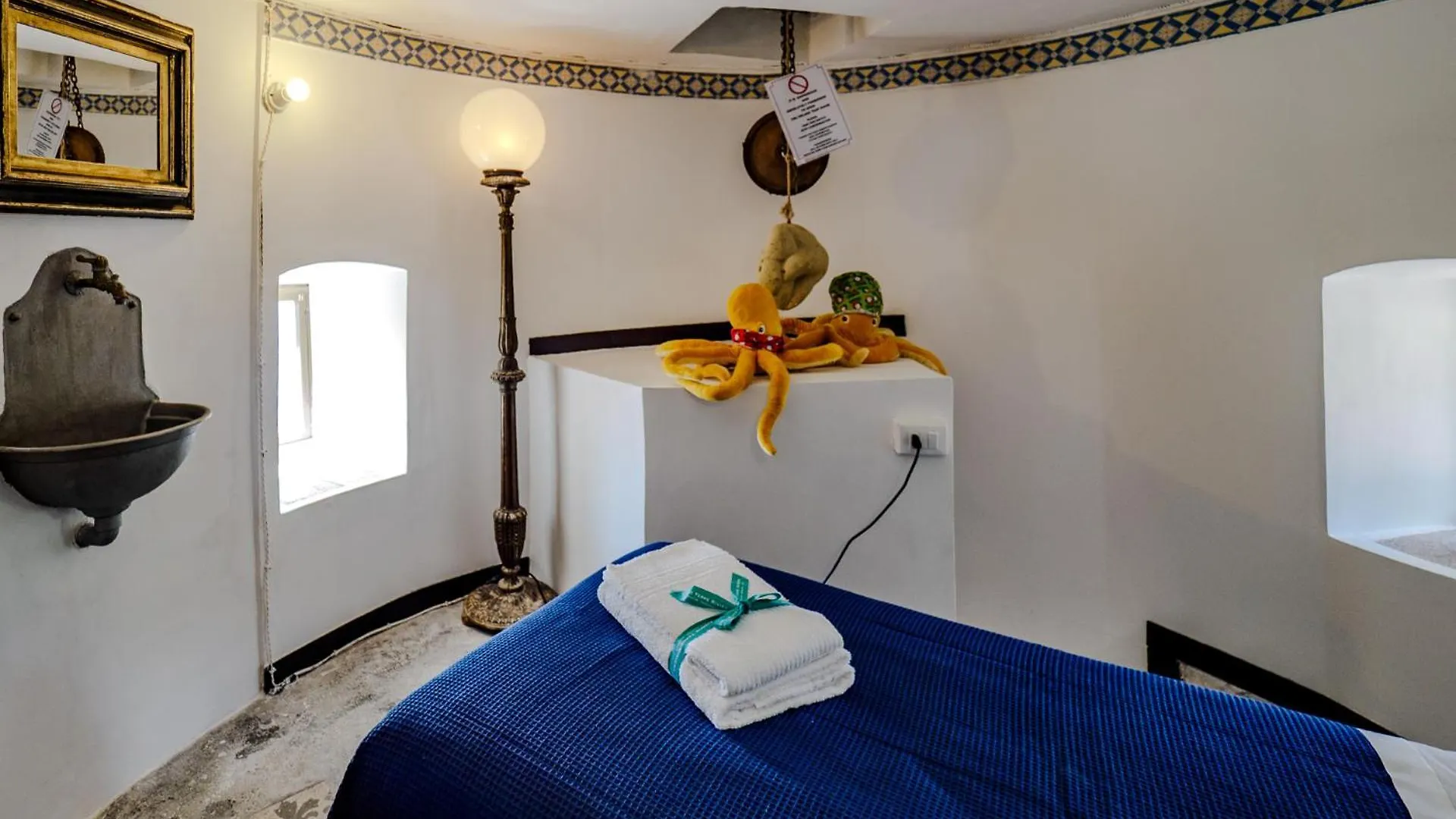 Muin A Ventu Historical Tower Apartment Vernazza