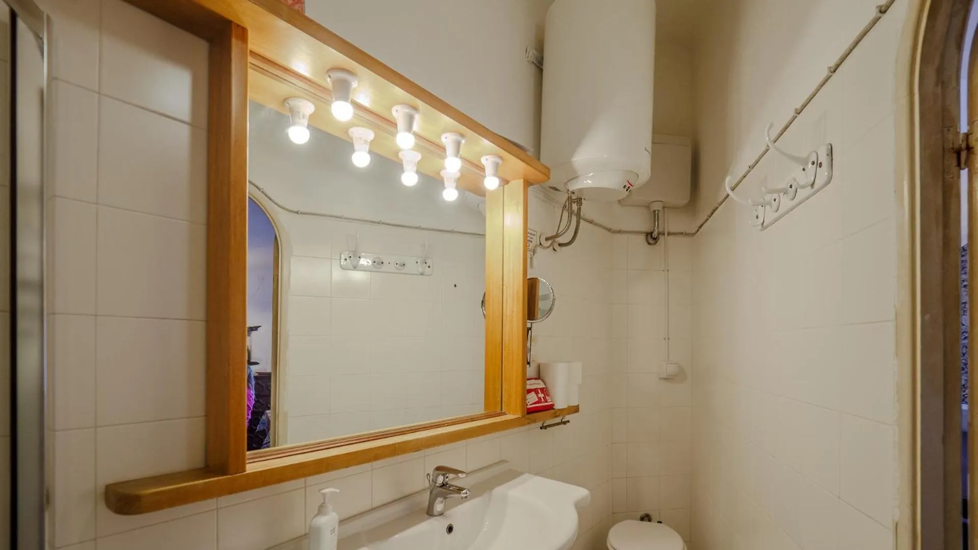 Muin A Ventu Historical Tower Apartment Vernazza 0*,